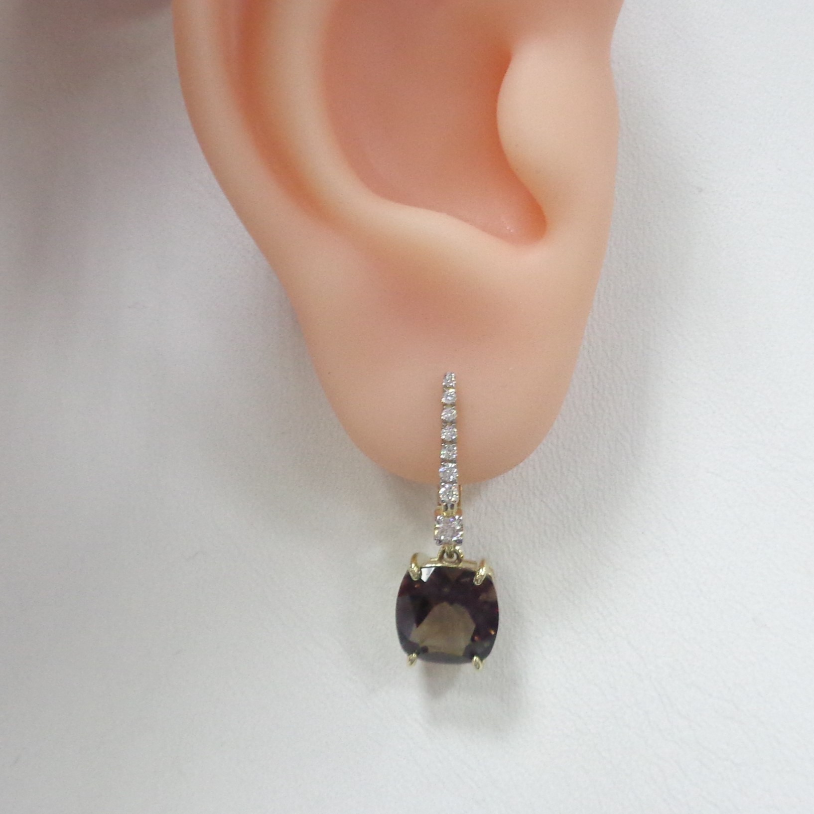 10512-000762 Серьги (Au 585)